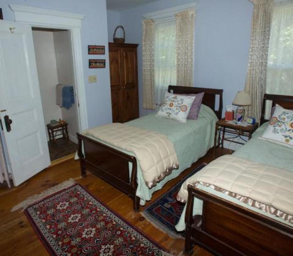 Blooming Inn Shelburne Falls المظهر الخارجي الصورة