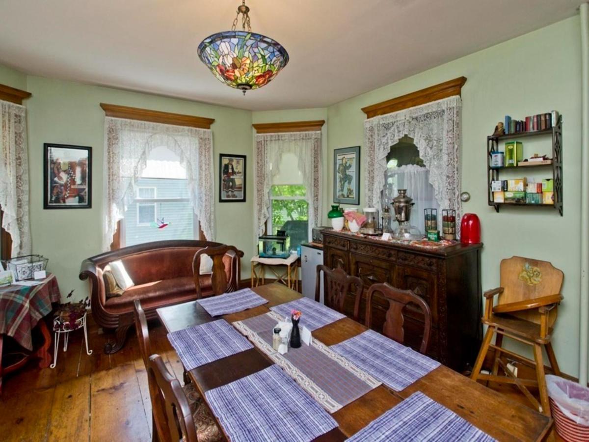 Blooming Inn Shelburne Falls المظهر الخارجي الصورة