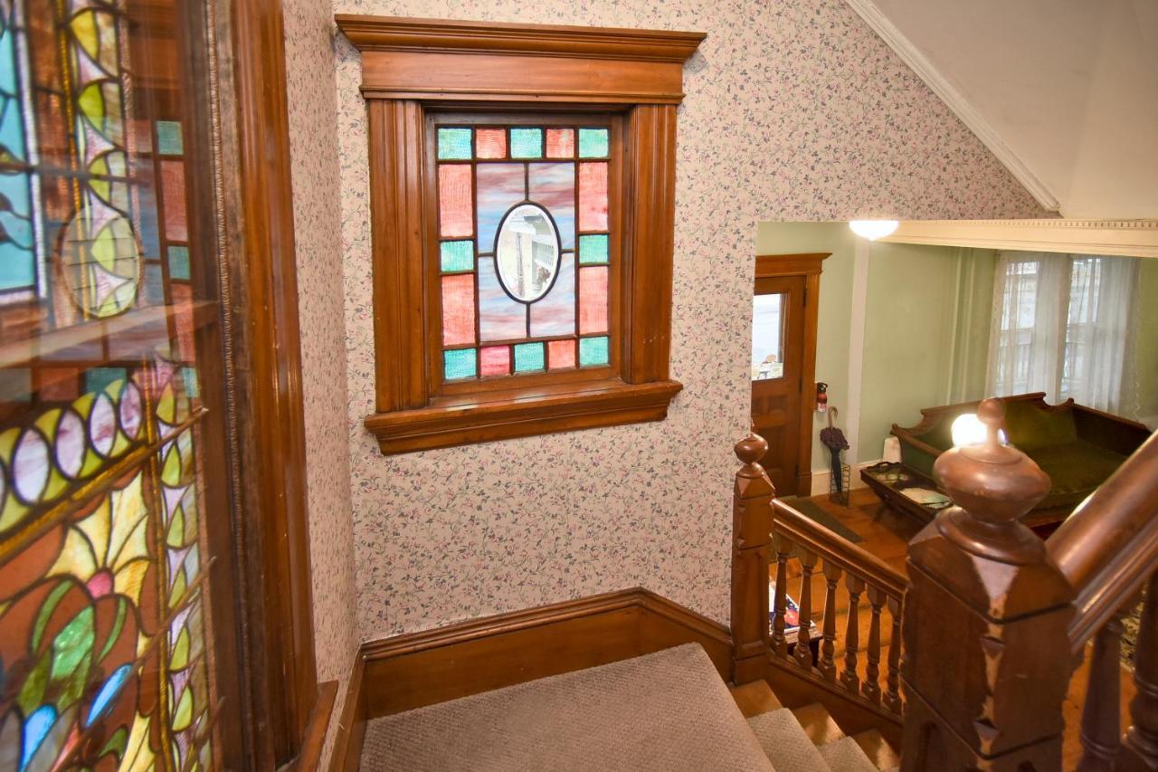 Blooming Inn Shelburne Falls المظهر الخارجي الصورة