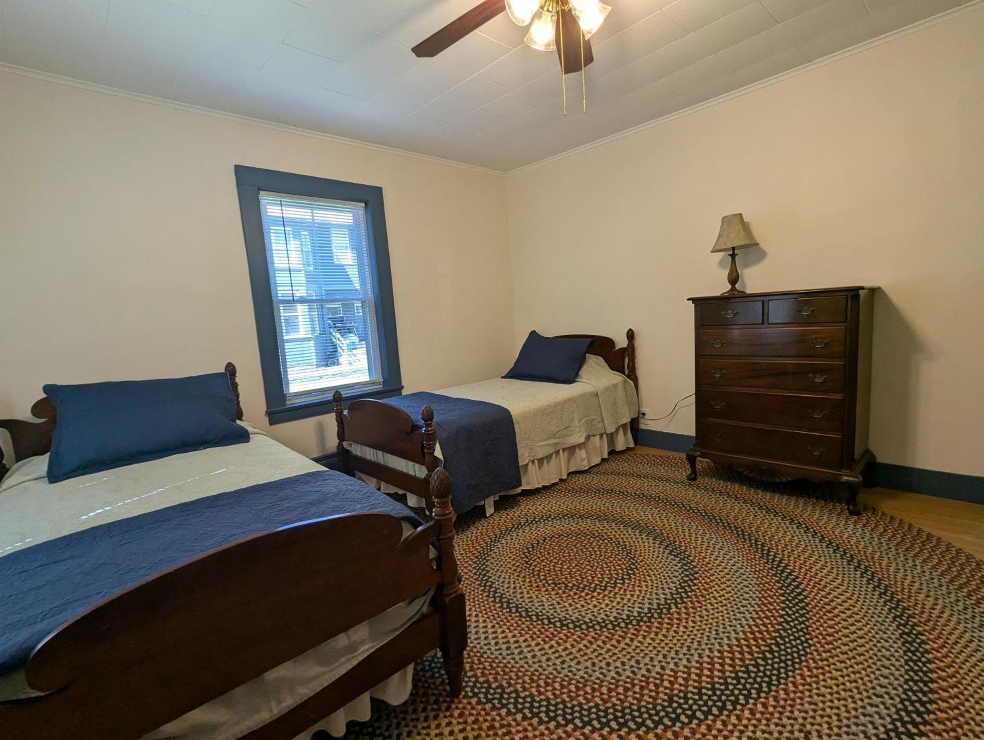 Blooming Inn Shelburne Falls المظهر الخارجي الصورة